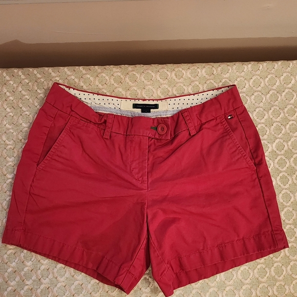 Tommy Hilfiger Pants - Tommy Hilfiger Women's 5 Inch Chino Shorts in Fuchsia, Size 4